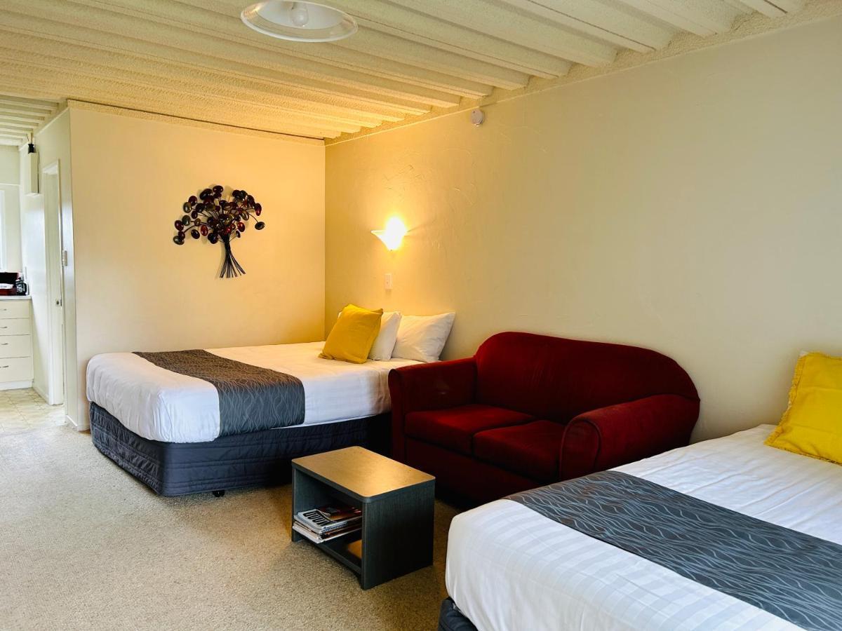 Parkside Motel And Apartments New Plymouth Eksteriør bilde