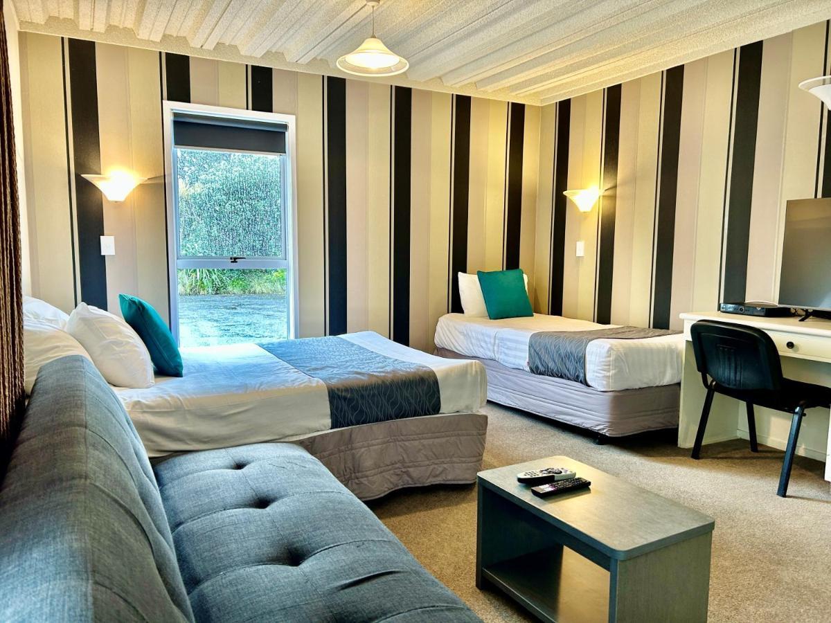 Parkside Motel And Apartments New Plymouth Eksteriør bilde